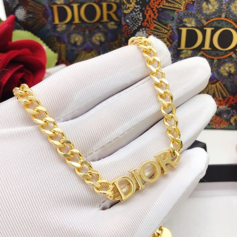 chr1st1an D10r necklaces